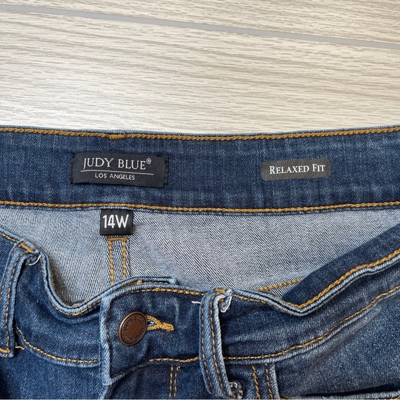 Judy Blue JB82251DK Relaxed Fit Straight Leg Stretch Jeans Women’s Size 14W - Picture 5 of 12